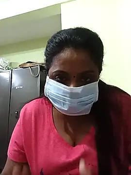 queendivya online show from 11/25/25, 01:22