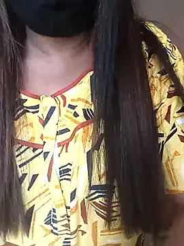 queendivya online show from 04/13/26, 05:44