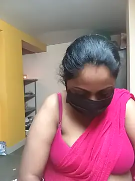 queendivya online show from 02/04/26, 01:22