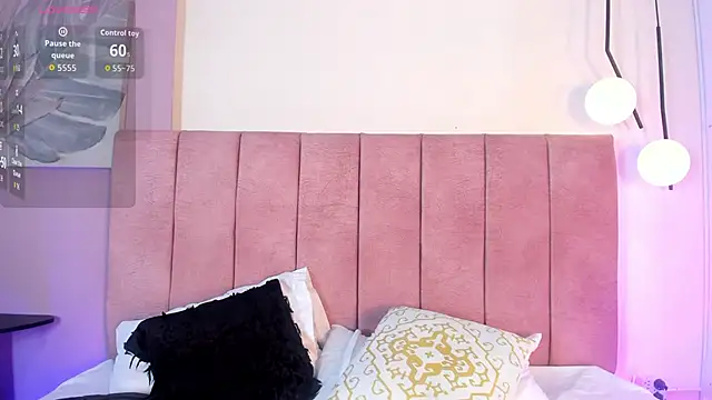 Kailynrose  online show from 09/23/25, 11:39