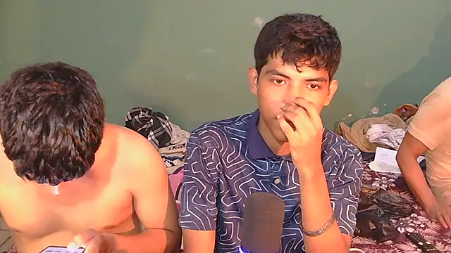 P4NT0J4 online show from 04/18/26, 08:27