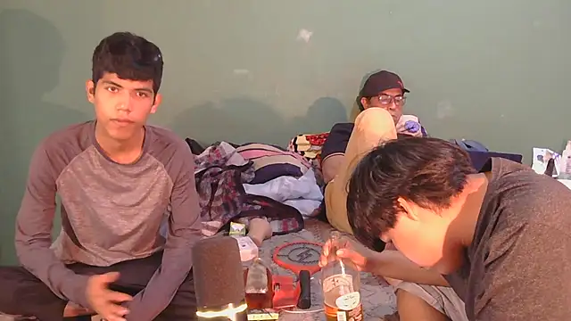 P4NT0J4 online show from 03/08/26, 05:44