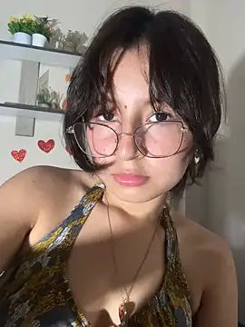 Noamilk online show from 04/09/26, 06:41