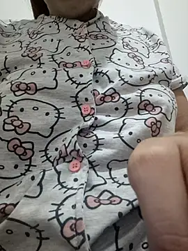 Snapshot of Atrevidallf1 chatting on 09/18/25, 02:42 Atrevidallf1 online show from 09/18/25, 02:42