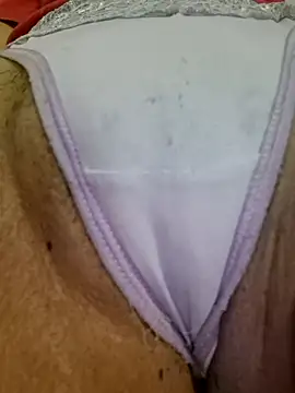 Snapshot of Atrevidallf1 chatting on 09/27/25, 10:49 Atrevidallf1 online show from 09/27/25, 10:49