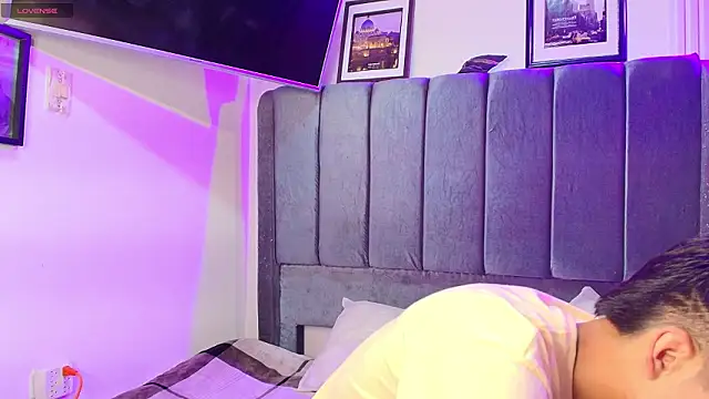 Erick Velveth online show from 03/22/26, 07:21