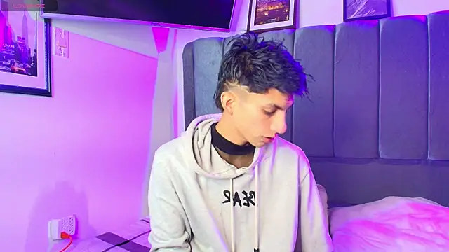 Erick Velveth online show from 03/31/26, 05:53