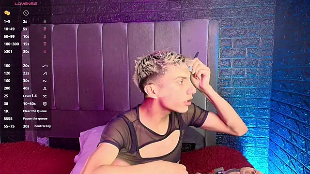 Erick Velveth online show from 11/15/25, 05:22