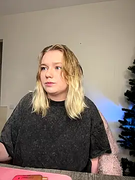 lame cat online show from 12/14/25, 01:01