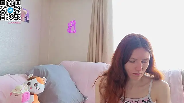 Snapshot of Little_rosy chatting on 07/05/26, 04:19 Little rosy online show from 07/05/26, 04:19