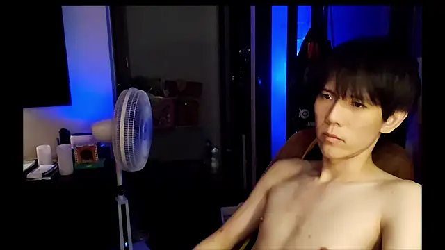 Snapshot of JayJayz_zz chatting on 11/29/25, 01:33 JayJayz zz online show from 11/29/25, 01:33