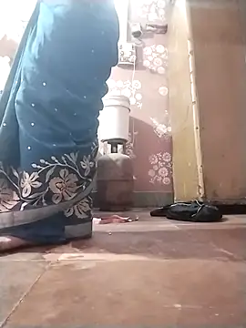 sanaya 3 online show from 11/20/25, 05:19