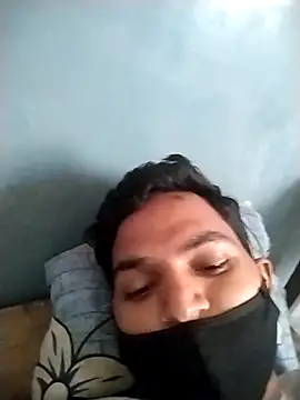 Snapshot of VickyMonster5 chatting on 10/26/25, 02:01 VickyMonster5 online show from 10/26/25, 02:01