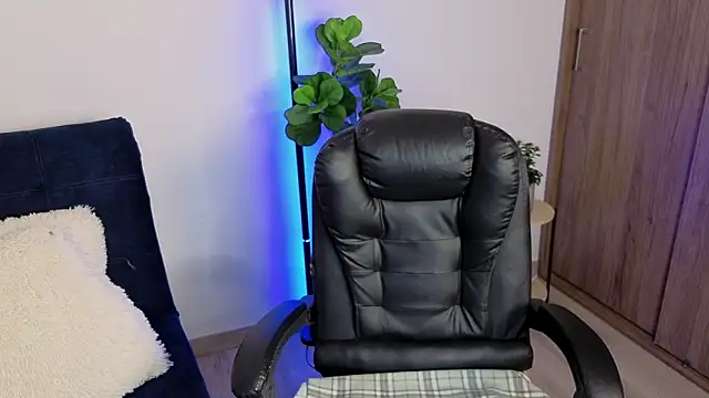 amyross s1 online show from 03/19/26, 02:11