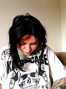 Snapshot of mariabloom9 chatting on 09/30/25, 07:36 mariabloom9 online show from 09/30/25, 07:36