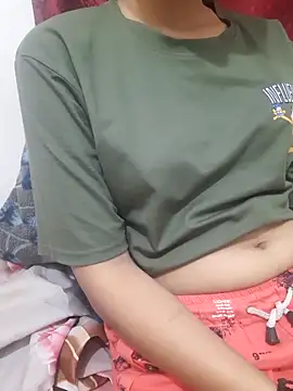 Snapshot of Baby_girl67 chatting on 02/26/26, 05:13 Baby girl67 online show from 02/26/26, 05:13