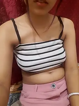 Snapshot of Baby_girl67 chatting on 02/20/26, 06:19 Baby girl67 online show from 02/20/26, 06:19