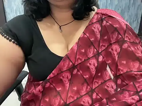 divya-jannu online show from 09/22/25, 04:35