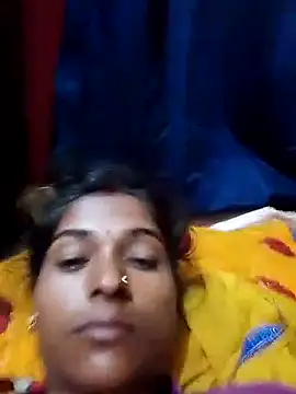 Hot reshmaji online show from 10/19/25, 10:45