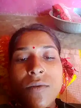 Snapshot of Hot_reshmaji chatting on 06/28/26, 05:14 Hot reshmaji online show from 06/28/26, 05:14
