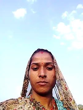 Hot reshmaji online show from 10/12/25, 11:33