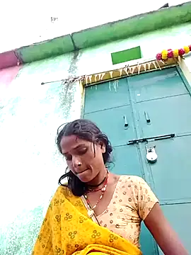 Hot reshmaji online show from 12/15/25, 11:16