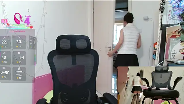 sallycui online show from 12/20/25, 12:24