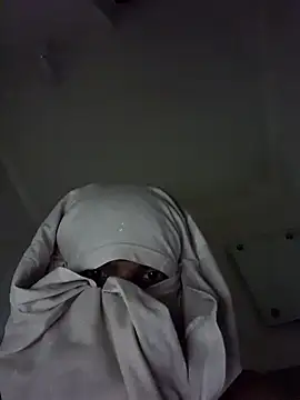 crish09 online show from 04/15/26, 11:16