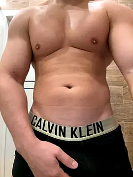 Magic-love1 online show from 11/17/25, 08:07