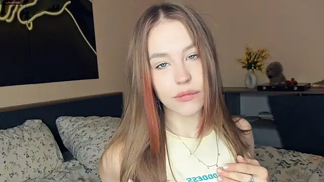 MaliaBourraine online show from 04/02/26, 07:15