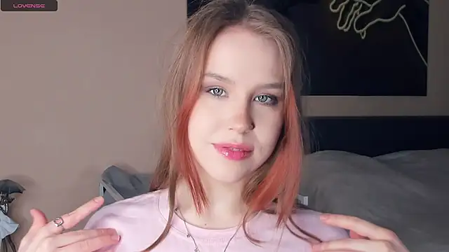 MaliaBourraine online show from 02/28/26, 07:19