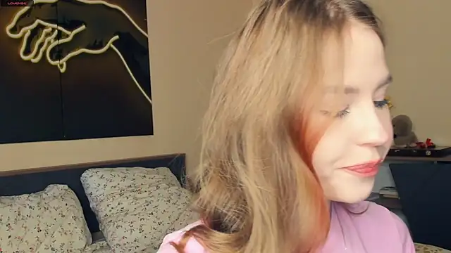 MaliaBourraine online show from 03/30/26, 07:10