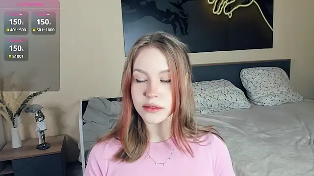 MaliaBourraine online show from 02/14/26, 07:08