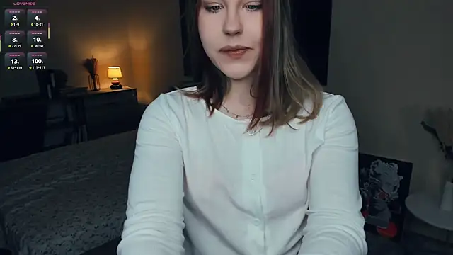 MaliaBourraine online show from 10/04/25, 07:10