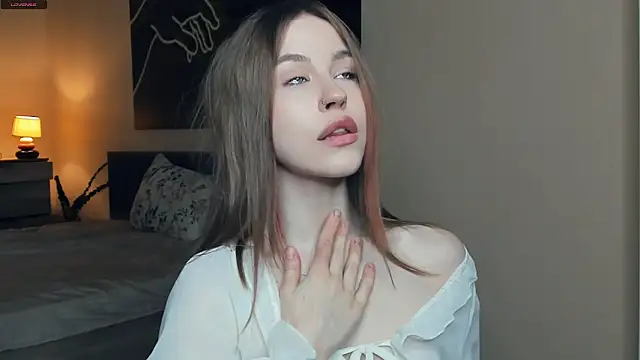 Snapshot of MaliaBourraine chatting on 05/22/26, 07:39 MaliaBourraine online show from 05/22/26, 07:39