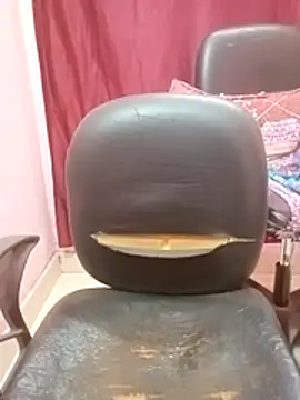 pari rani7 online show from 10/22/25, 04:01