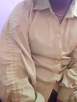 pari rani7 online show from 02/05/26, 03:46