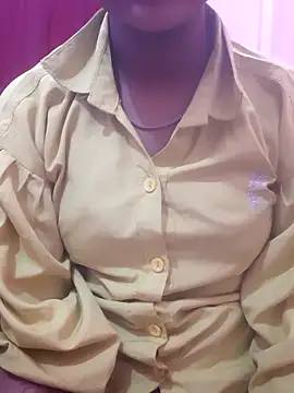 pari rani7 online show from 02/22/26, 03:53