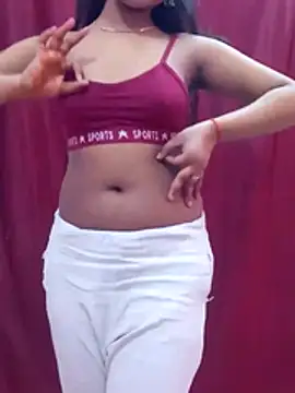 pari rani7 online show from 02/15/26, 05:41