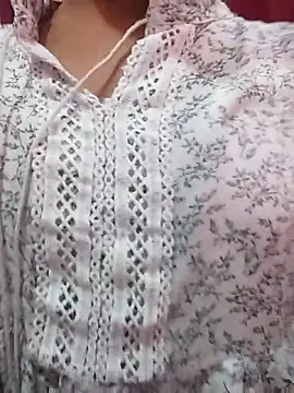 pari rani7 online show from 11/02/25, 04:39