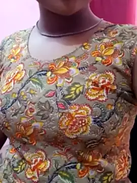 pari rani7 online show from 03/07/26, 03:35