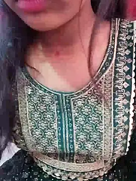 pari rani7 online show from 11/27/25, 04:13