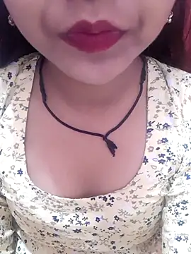 pari rani7 online show from 12/22/25, 03:39