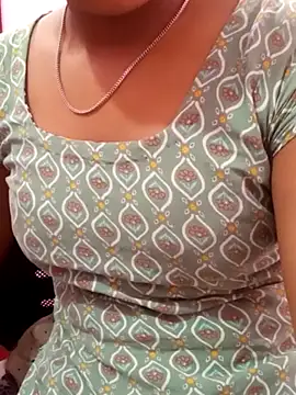 pari rani7 online show from 02/08/26, 03:59