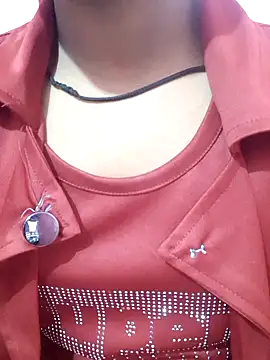 pari rani7 online show from 12/19/25, 03:54