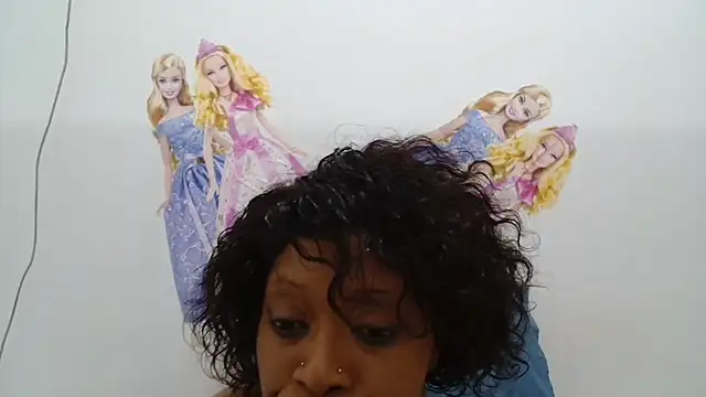 Snapshot of SexyCloe45 chatting on 10/01/25, 10:57 SexyCloe45 online show from 10/01/25, 10:57