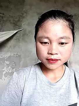 Snapshot of clara-cute chatting on 10/12/25, 04:47 clara-cute online show from 10/12/25, 04:47