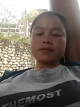 Snapshot of clara-cute chatting on 10/11/25, 04:46 clara-cute online show from 10/11/25, 04:46