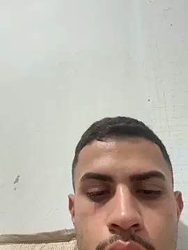 gostosinhosaf online show from 04/13/26, 11:53