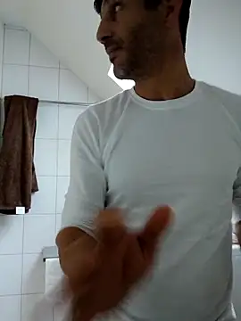 Casianantoonnio online show from 12/18/25, 01:26